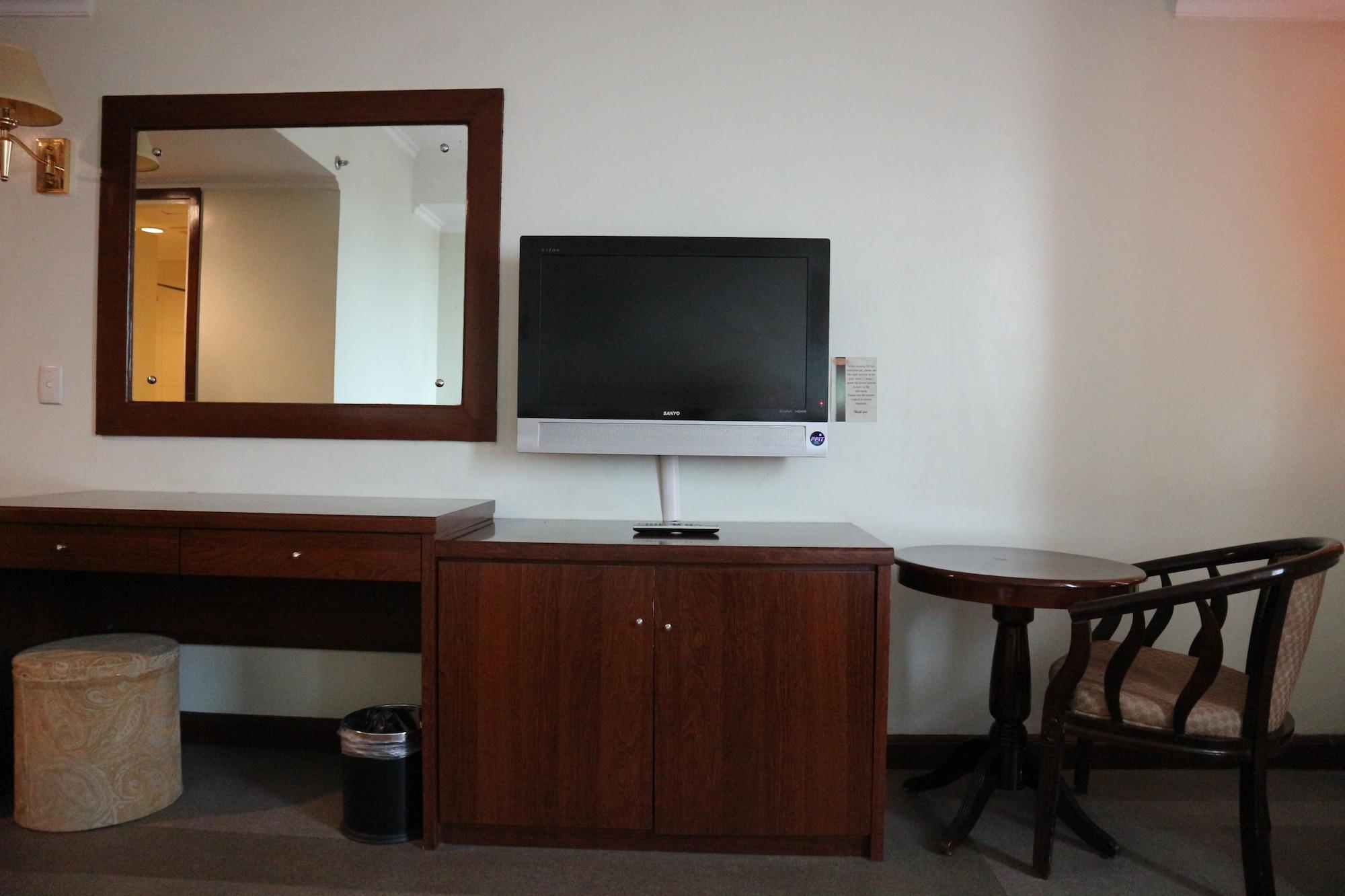Iloilo Business Hotel Luaran gambar