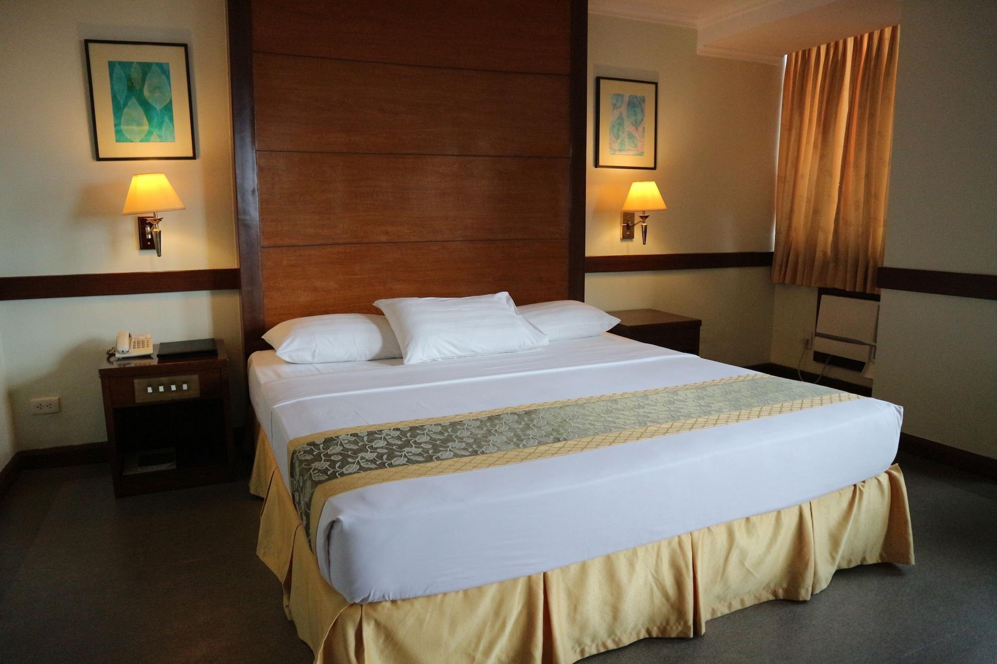 Iloilo Business Hotel Luaran gambar