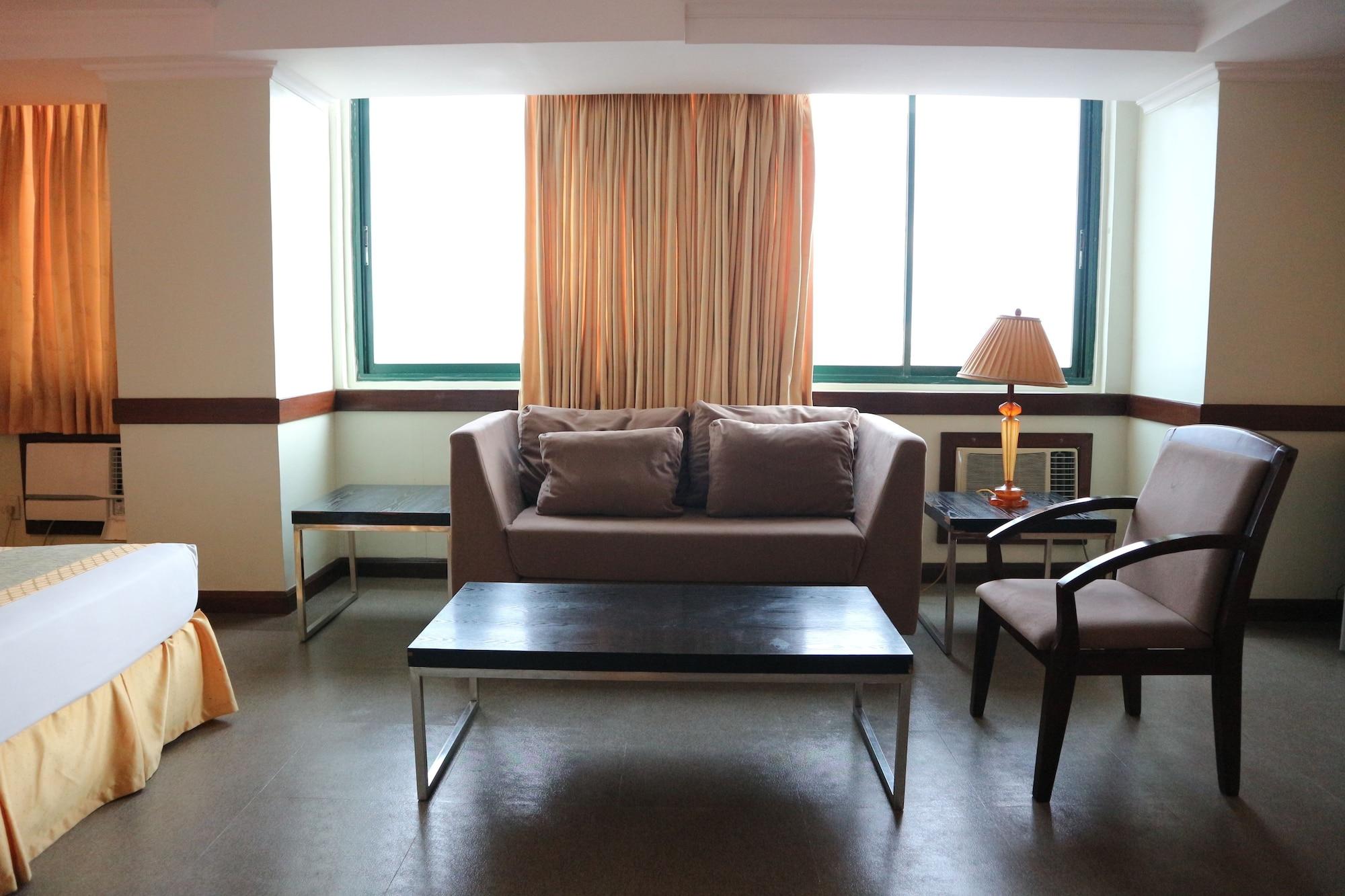 Iloilo Business Hotel Luaran gambar