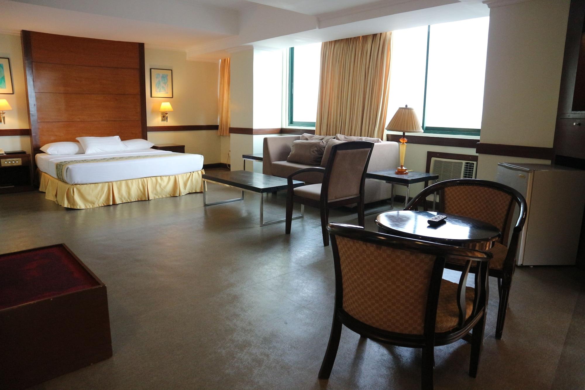 Iloilo Business Hotel Luaran gambar
