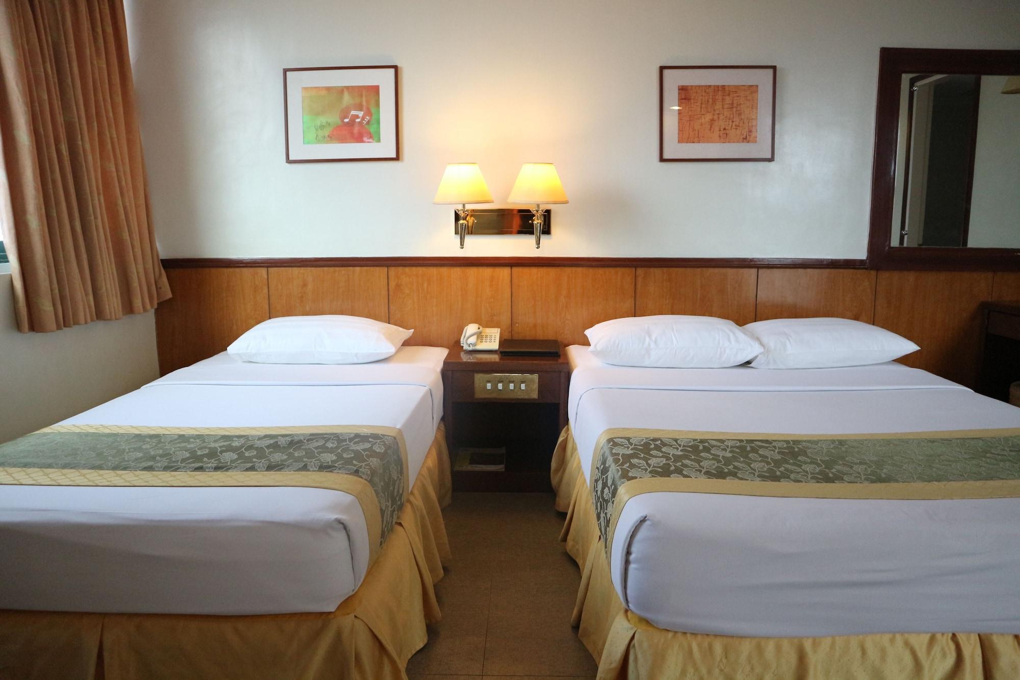 Iloilo Business Hotel Luaran gambar