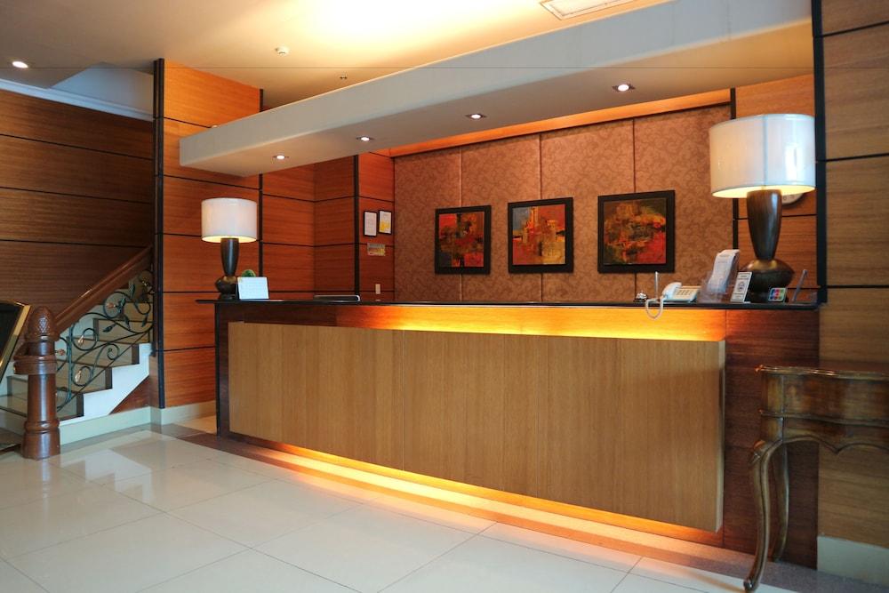 Iloilo Business Hotel Luaran gambar