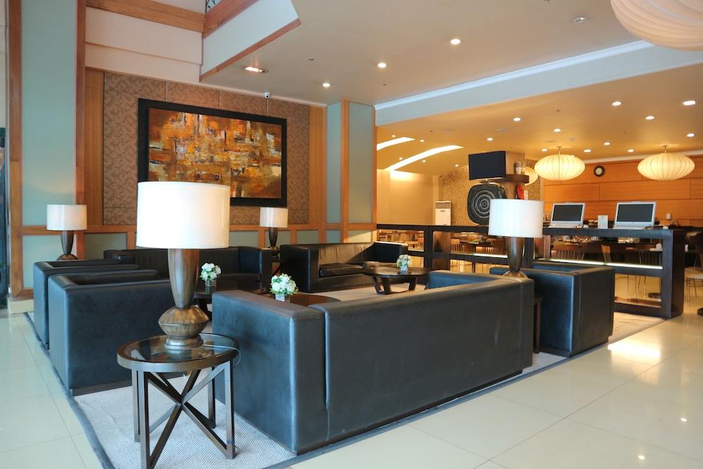 Iloilo Business Hotel Luaran gambar