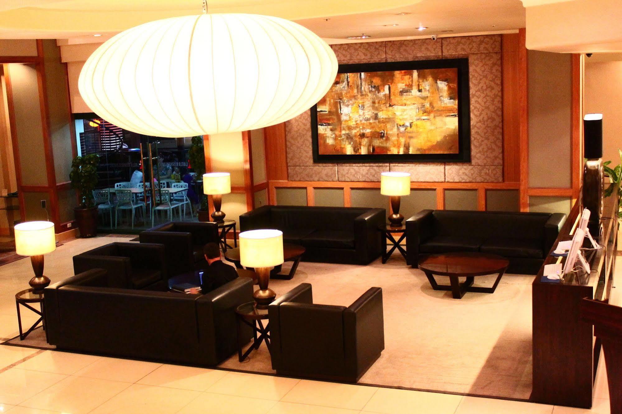 Iloilo Business Hotel Luaran gambar